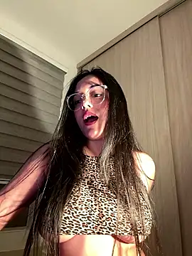 Snapshot of kenndall_21 chatting on 01.16.26 kenndall 21 online show from 01.16.26