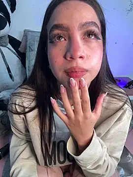 IamSteph13 online show from 07.10.26