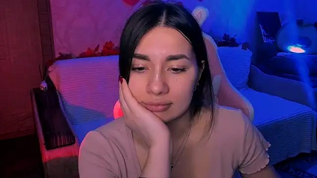 Swee Alicee online show from 02.18.26