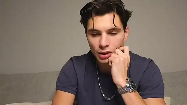 Snapshot of denlover1 chatting on 12.20.25 denlover1 online show from 12.20.25