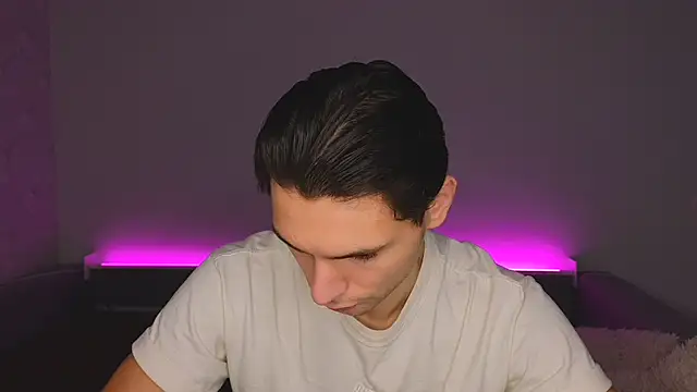 Snapshot of denlover1 chatting on 02.13.26 denlover1 online show from 02.13.26