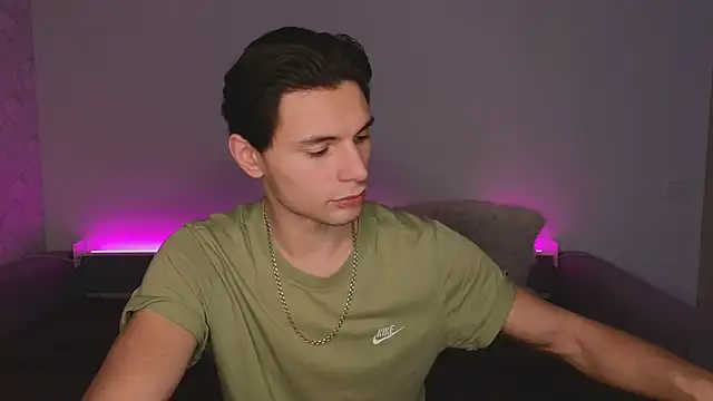 denlover1 online show from 02.19.26