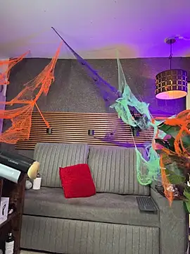  EUFRATES  online show from 10.22.25