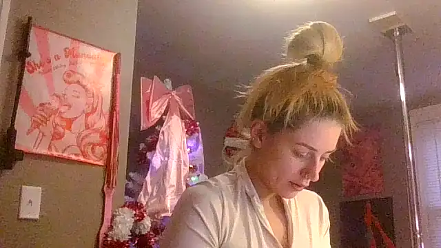 lexybabyxo online show from 12.17.25