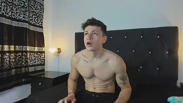 Snapshot of Angel_Cuervo chatting on 02.10.25 Angel Cuervo online show from 02.10.25