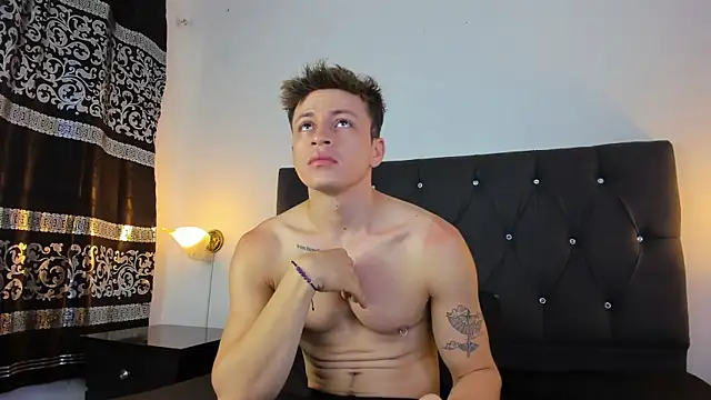 Snapshot of Angel_Cuervo chatting on 02.17.25 Angel Cuervo online show from 02.17.25