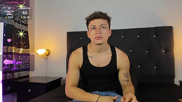 Snapshot of Angel_Cuervo chatting on 02.22.25 Angel Cuervo online show from 02.22.25