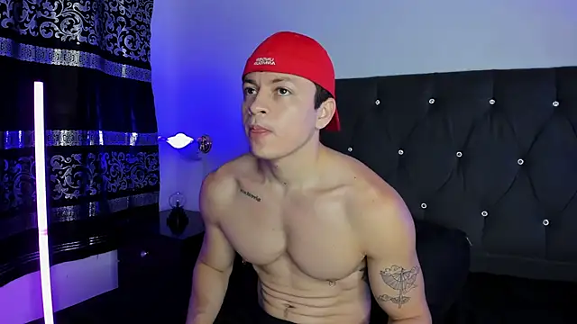 Snapshot of Angel_Cuervo chatting on 03.21.25 Angel Cuervo online show from 03.21.25