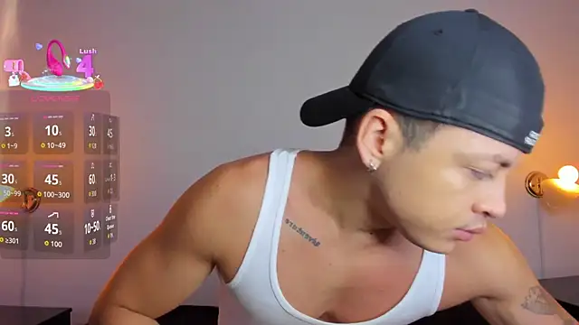 Snapshot of Angel_Cuervo chatting on 11.13.25 Angel Cuervo online show from 11.13.25