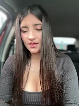 AhriCutte online show from 02.26.25