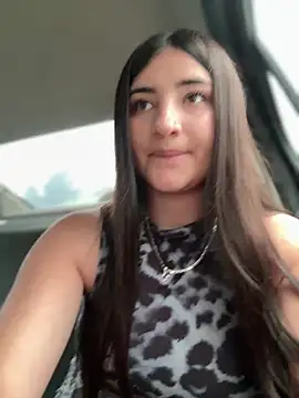 AhriCutte online show from 03.19.25