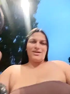 Snapshot of girl_milk1 chatting on 12.16.25 girl milk1 online show from 12.16.25