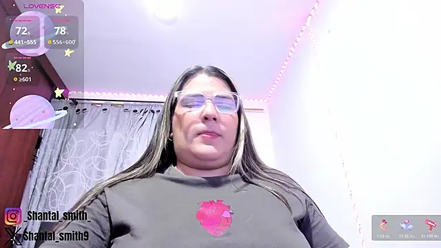 Snapshot of shantal_smith9 chatting on 02.04.26 shantal smith9 online show from 02.04.26