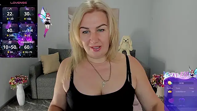 Lili Crossi online show from 08.05.26