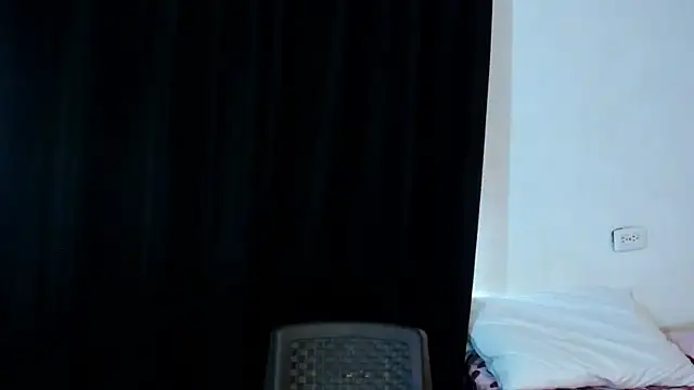 Samantha Rusell online show from 07.28.26