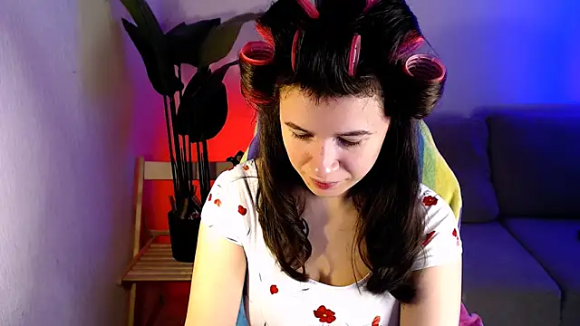 M Sensual online show from 12.18.25