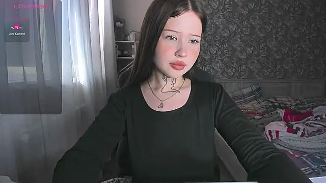 kate8ketee8 online show from 10.04.25