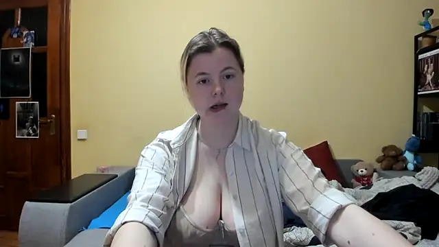 Snapshot of LillyDepp chatting on 02.21.26 LillyDepp online show from 02.21.26