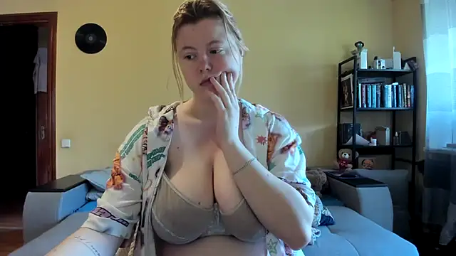 LillyDepp online show from 04.30.26