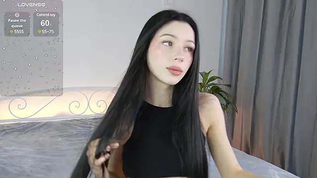 CherryJ  online show from 01.19.25