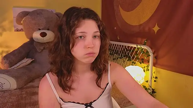 cherry lea online show from 03.02.25