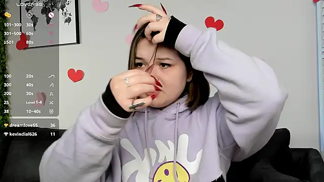 Alice Walters online show from 02.02.25