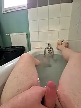 Snapshot of Ragnar-59 chatting on 03.02.25 Ragnar-59 online show from 03.02.25