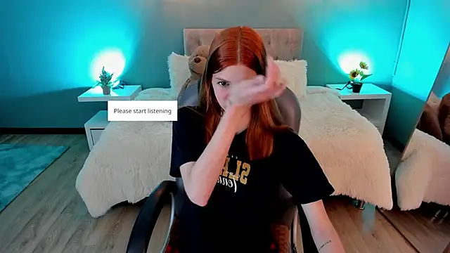 Nora Vennucci online show from 11.02.25