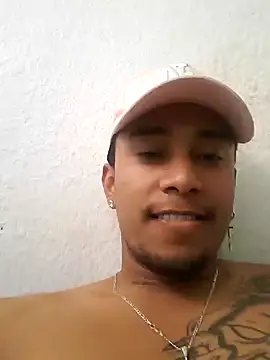 Snapshot of diablonegro69 chatting on 12.02.24 diablonegro69 online show from 12.02.24