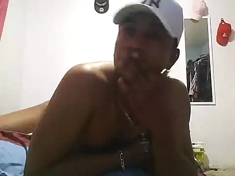 Snapshot of diablonegro69 chatting on 12.15.24 diablonegro69 online show from 12.15.24