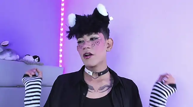 andrew uwu  online show from 03.17.25