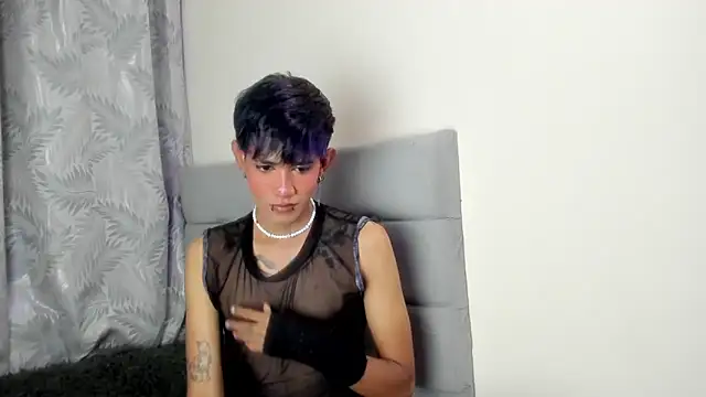 andrew uwu  online show from 11.28.25