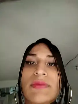 Pussycat 9999 online show from 12.21.24