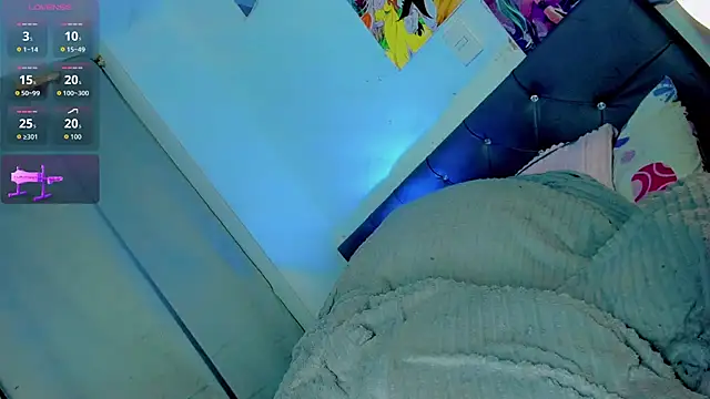 pinkscreens online show from 10.28.25