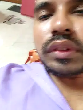 Snapshot of Hotrayyy chatting on 12.26.24 Hotrayyy online show from 12.26.24