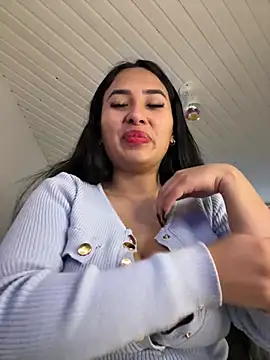 Snapshot of Anily_Lovely chatting on 02.02.25 Anily Lovely online show from 02.02.25