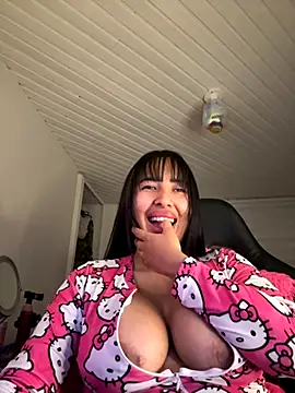 Snapshot of Anily_Lovely chatting on 10.01.25 Anily Lovely online show from 10.01.25