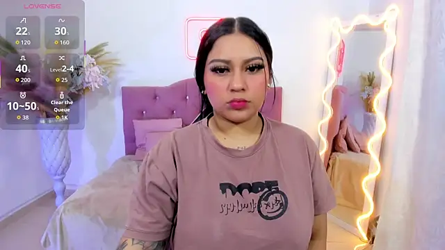 kendra tay online show from 11.25.25