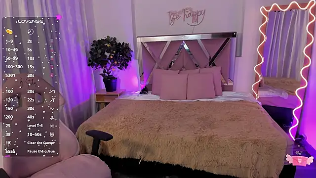 Daphnne tay online show from 02.14.25