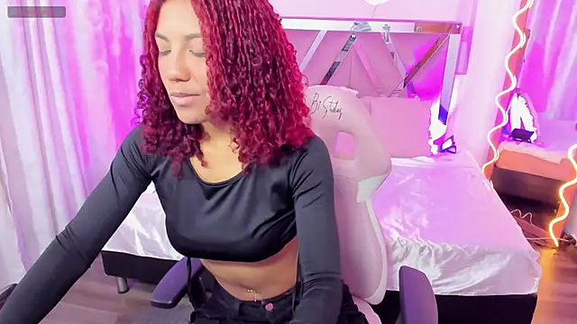 Daphnne tay online show from 02.19.25