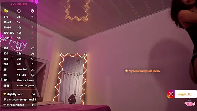 Daphnne tay online show from 03.06.25