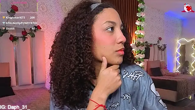 Daphnne tay online show from 03.16.26