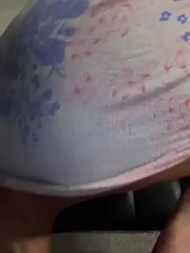 Snapshot of Barbie_26 chatting on 01.12.25 Barbie 26 online show from 01.12.25