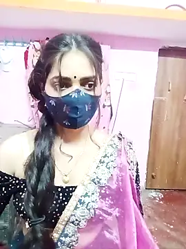 Snapshot of Cute-Simmi chatting on 12.02.24 Cute-Simmi online show from 12.02.24