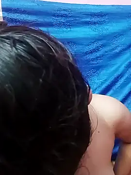 Snapshot of Cute-Simmi chatting on 02.02.25 Cute-Simmi online show from 02.02.25