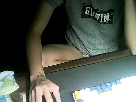 Snapshot of Ryan67533 chatting on 11.15.25 Ryan67533 online show from 11.15.25