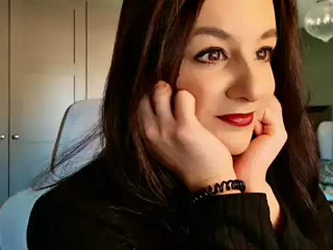 flatwhite0 online show from 02.27.25