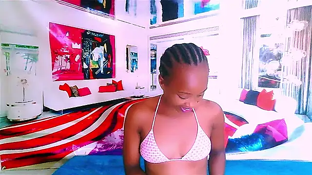 EbonyCreamy69 online show from 01.13.25