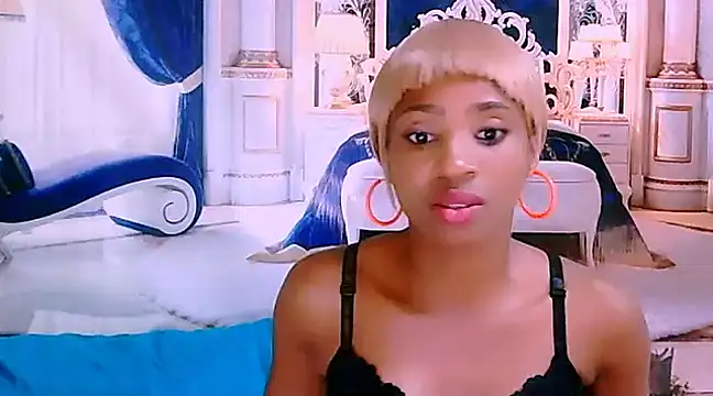 EbonyCreamy69 online show from 02.15.25