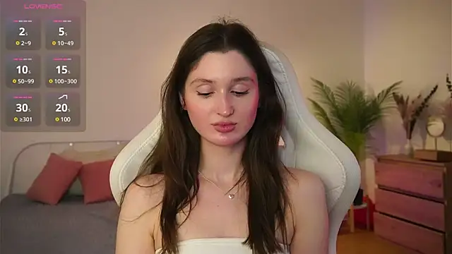 Snapshot of tender_babyy chatting on 03.20.25 tender babyy online show from 03.20.25